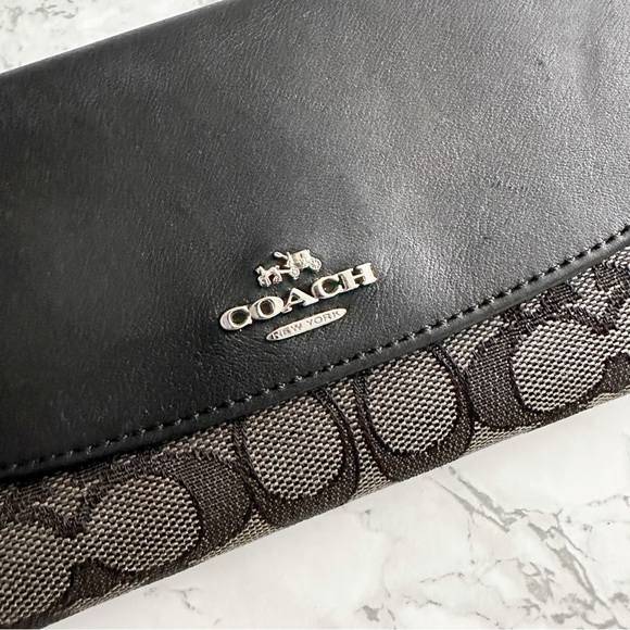 25. Coach Signature Outline Black Leather Envelope Trifold Wallet Card Holder - Picture 2 of 14